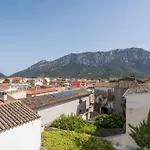 S' Istancu Vetzu Apartmán *